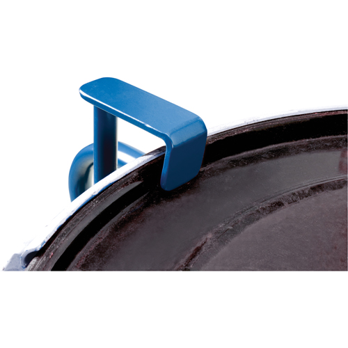 Manipulateurs de baril Gator Grip pour chariot &eacute;l&eacute;vateur, Pour 30 gal. US (25 gal. imp.) / 50 gal. US (41.6 gal. imp.) / 80 gal. US (66.6 gal. imp.) We Share Industrial Supply