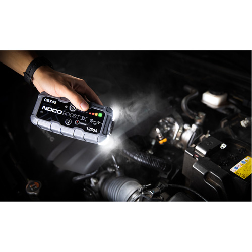 Survolteur pour batterie GBX45 Boost X We Share Industrial Supply