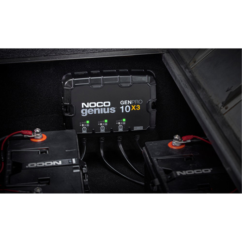 Chargeur de batterie embarqu&eacute; &agrave; 3 sorties de 30 amp&egrave;res GenPro10X3 Genius We Share Industrial Supply