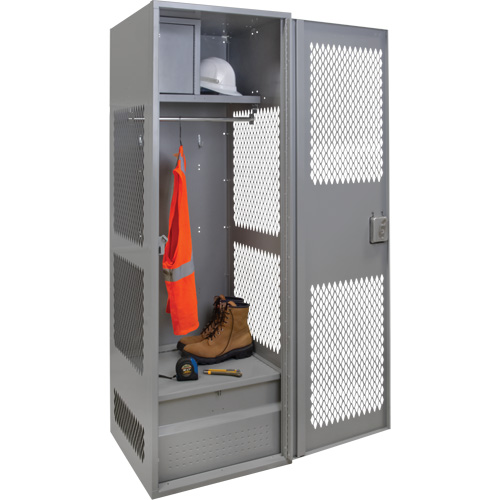 Casier pour &eacute;quipement avec porte, Acier, 24" la x 18" p x 72" h, Gris We Share Industrial Supply