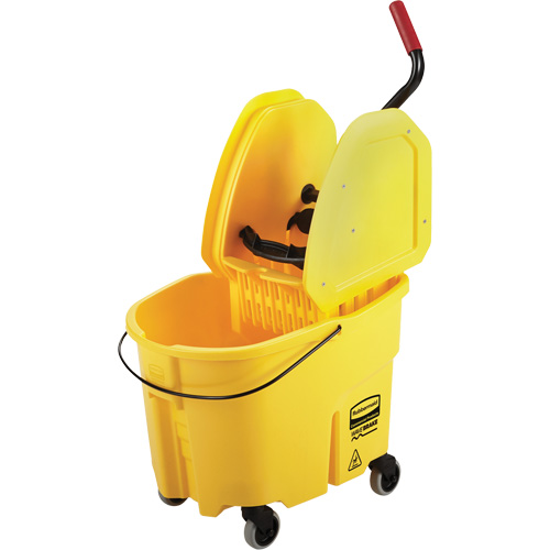 Ensemble de seau pour vadrouille et essoreuse WaveBrake, Pression vers le bas, 8,75 gal. US (35 pintes), Jaune We Share Industrial Supply