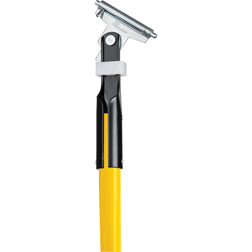 Manche jaune pour vadrouille &agrave; &eacute;pousseter Clipper, Fibre de verre, 1" dia, 60" lo We Share Industrial Supply