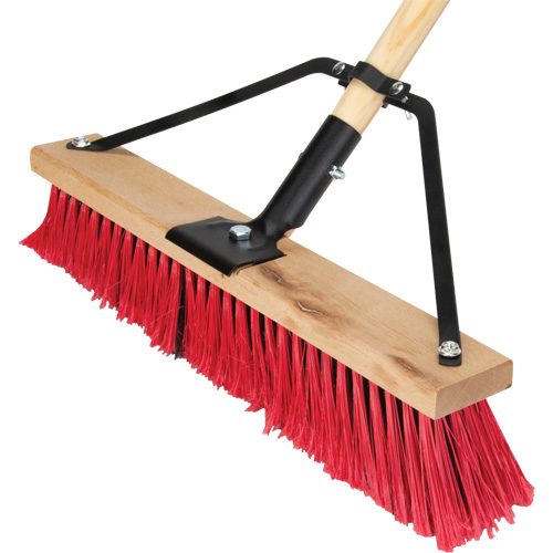 Balai-brosse &agrave; manche renforc&eacute;, 18", Moyen, Soies PVC We Share Industrial Supply