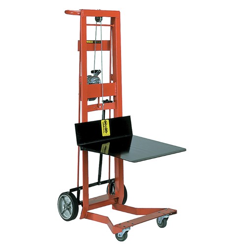 Platform Lift Stacker, Hand Winch Operated, 750 lbs. Capacity, 40" Max Lift We Share Industrial Supply