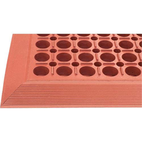 Tapis de s&eacute;rie Competitor, &agrave; fentes, 3' x 5' x 7/8", Orange, Caoutchouc naturel We Share Industrial Supply