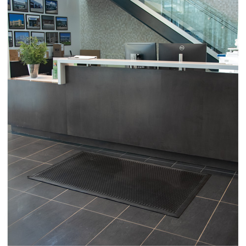 Low-Profile Matting, Rubber, Scraper Type, Solid Pattern, 3' x 5', Black We Share Industrial Supply