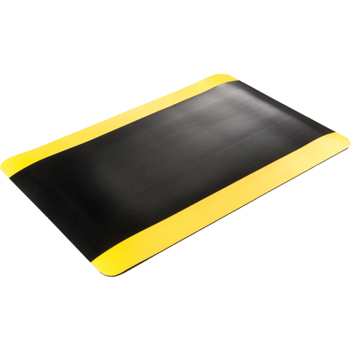 Tapis tr&egrave;s robuste pour panneau de contr&ocirc;le No 720, Ondul&eacute;, 3' x 10' x 5/8", Noir/Jaune, PVC We Share Industrial Supply