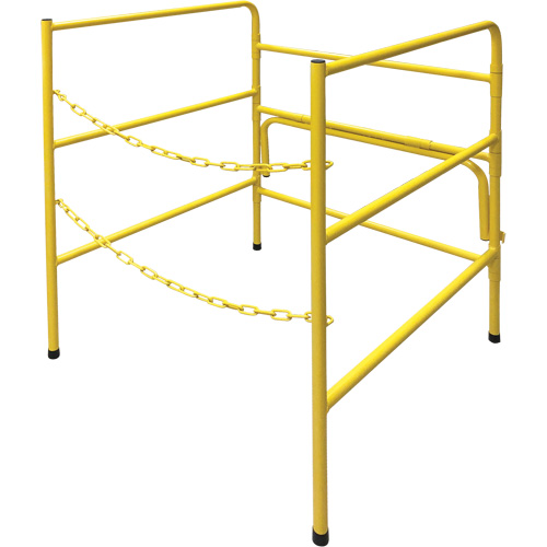 Garde-corps pour trou d'homme, Acier We Share Industrial Supply