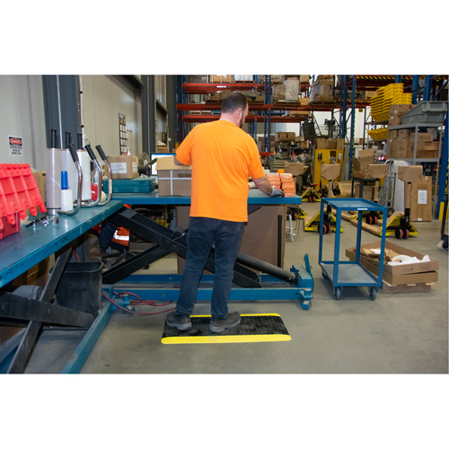 Anti-Fatigue Matting, Diamond, 1-2/3' x 3-1/4' x 3/4", Black/Yellow, Polyurethane We Share Industrial Supply