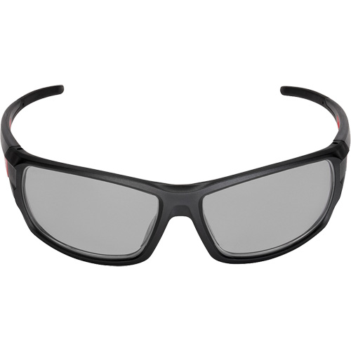 Lunettes de s&eacute;curit&eacute; performantes, Lentille Gris, Antibu&eacute;e, ANSI Z87+/R&eacute;pond ou surpasse la norme CSA Z94.3 We Share Industrial Supply