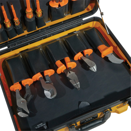 Ensembles d'outils isol&eacute;s d'usage g&eacute;n&eacute;ral, 13 M We Share Industrial Supply