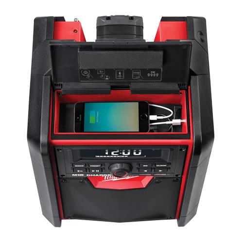 Radio et chargeur pour le chantier M18, 18 V, Lithium-ion We Share Industrial Supply