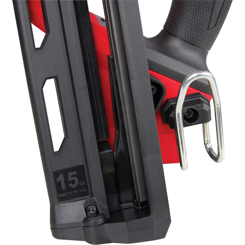 Cloueuse M18 Fuel pour clous de finition de calibre 15 (outil seulement), 18 V, Lithium-ion We Share Industrial Supply