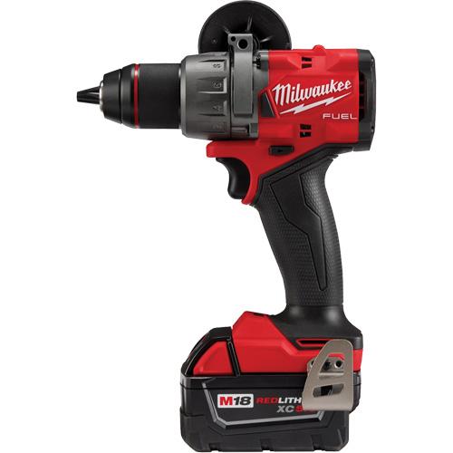Ensemble perceuse/visseuse M18 FUEL, Lithium-ion, 18 V, Mandrin 1/2", Couple 1400 lp-po We Share Industrial Supply