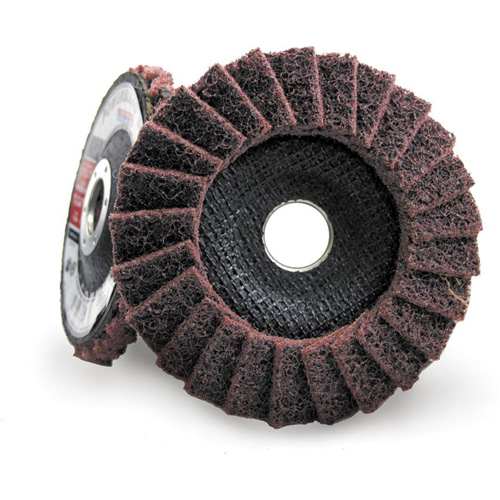Disque &agrave; lamelles incurv&eacute; pour traitement de surface POWERBLEND SCD, 4-1/2" x 7/8", Type 29, Grain Moyen We Share Industrial Supply