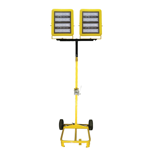 Chariot d'&eacute;clairage &agrave; deux t&ecirc;tes avec treuil, DEL, 400 W, 60 000 lumens, Boîtier en Aluminium We Share Industrial Supply