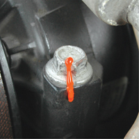 P&acirc;te indicatrice inviolable Cross-Check Torque Seal, 1 liq. oz., Tube, Orange We Share Industrial Supply