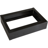Base encastr&eacute;e pour casiers robustes enti&egrave;rement soud&eacute;e Concorde, 1 Blocs, 4" lo x 12" la x 17" p, Noir, Acier We Share Industrial Supply