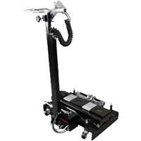 Cric de service de plancher, 14 tonne(s) Capacit&eacute;, 8-1/4" Abaiss&eacute;e, 20" &eacute;lev&eacute;e, Air comprim&eacute;/hydraulique We Share Industrial Supply
