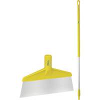 Grattoir &agrave; plancher avec manche, Jaune, 9-3/5" la x 55-9/10" lo We Share Industrial Supply