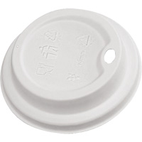 Couvercles &agrave; boire en d&ocirc;me blanc compostables We Share Industrial Supply