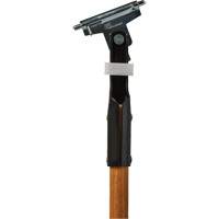 Manche pour vadrouille &agrave; &eacute;pousseter Clipper, Bois, Pointe Connexion rapide, 1" dia, 60" lo We Share Industrial Supply