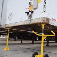 Supports stabilisateurs de remorque &agrave; deux montants, Cap. de levage 50 tonnes We Share Industrial Supply