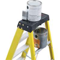 Industrial Heavy-Duty Stepladders (6400 Series), 4', Fibreglass, 300 lbs. Capacity, Type 1A We Share Industrial Supply