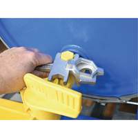 Cl&eacute; pour baril, Ouverture de 3/4"/2", Poign&eacute;e 9-1/2", Acier inoxydable We Share Industrial Supply