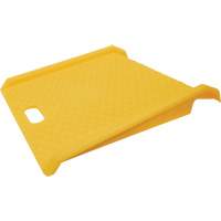 Rampe de trottoir portable en poly pour diable, Capacit&eacute; de 1000 lb, 27" la x 27" lo We Share Industrial Supply