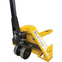 Transpalette &agrave; roues en acier, Acier, 48" lo x 27" la, Capacit&eacute; 5500 lb We Share Industrial Supply