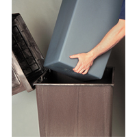 Contenants Landmark Series Classique - doublures rigides, 24.67 gal. US We Share Industrial Supply