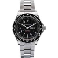Tr&egrave;s grande montre automatique avec jour/date avec bracelet en acier inoxydable, Num&eacute;rique, &agrave; piles, 46 mm, Argent We Share Industrial Supply