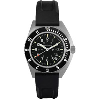 Montre Steel Navigator avec date sur ensemble bracelet en caoutchouc noir de trois morceaux, Num&eacute;rique, &agrave; piles, 41 mm, Noir We Share Industrial Supply