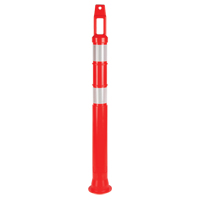 Poteau d&eacute;lin&eacute;ateur de premi&egrave;re qualit&eacute;, 42" h, Orange We Share Industrial Supply