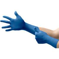 Gants UltraSense EC, T-petit, Nitrile, 5 mils, Sans poudre, Bleu, Classe 2 We Share Industrial Supply