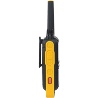 Ensemble de radios bidirectionnelles TalkAbout, Bande FRS, 22 canaux, Port&eacute;e 56 km We Share Industrial Supply