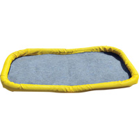 Petit tampon Ultra-Filter, Capacit&eacute; 0,8 gal. US, 2,5' la x 2' lo x 3" h, Paroi en mousse We Share Industrial Supply