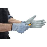 Gants &eacute;lastiques &eacute;cologiques r&eacute;sistants &agrave; la coupe, Taille 7, Calibre 13, Rev&ecirc;tement Polyur&eacute;thane, Enveloppe en PEHP/rPET, ASTM ANSI niveau A2 We Share Industrial Supply