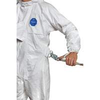 Combinaison jetable compatible avec harnais, Petit, Blanc, Tyvek 500 We Share Industrial Supply