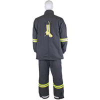 Ensemble de manteau contre l'arc &eacute;lectrique TCG moyen avec courroie de sortie, 75 cal/cm² We Share Industrial Supply