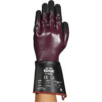 Gants &agrave; manchette 48-939 EDGE, Taille 6, Calibre 13, Rev&ecirc;tement Nitrile, Enveloppe en Polyester/PEHP/Spandex, ASTM ANSI niveau A4 We Share Industrial Supply