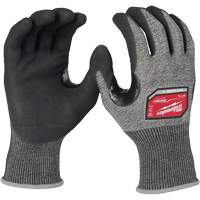 Gants haute dext&eacute;rit&eacute; r&eacute;sistants &agrave; la coupe, Taille Petit, Calibre 18, Rev&ecirc;tement Nitrile, Enveloppe en Poly&eacute;thyl&egrave;ne, ANSI/ISEA 105 niveau 4/EN 388 niveau D We Share Industrial Supply