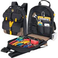 Sac &agrave; dos avec prises de recharge pour appareils &eacute;lectroniques, 13-1/2" lo x 5-1/4" la, Noir, Polyester We Share Industrial Supply