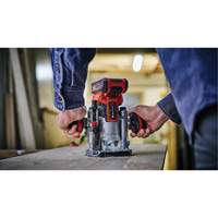 Toupie compacte avec base fixe et plongeante professionnelle sans fil (outil seulement) We Share Industrial Supply