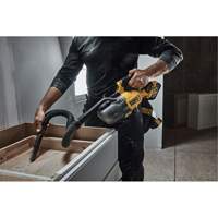 Aspirateur &agrave; main sans fil pour d&eacute;chets secs, 20 V, Capacit&eacute; 0,18 gal We Share Industrial Supply